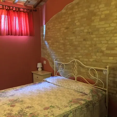 Dedicato A Te Bed & Breakfast